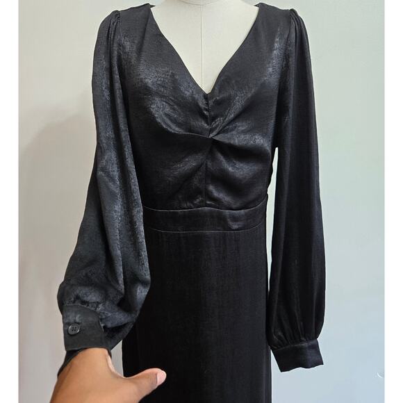 NWT Andrée by Unit Whimsigoth Vamp Witchy Black Satin Midi Long Sleeve Dress M - Picture 3 of 12